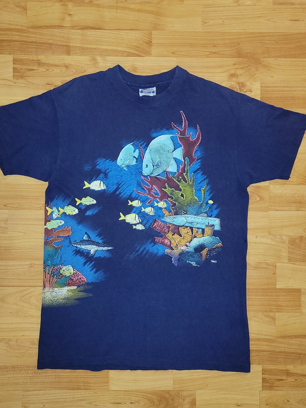 Vintage Salt Water Ocean Fish AOP Size Large Blue Double Sided T-shirt